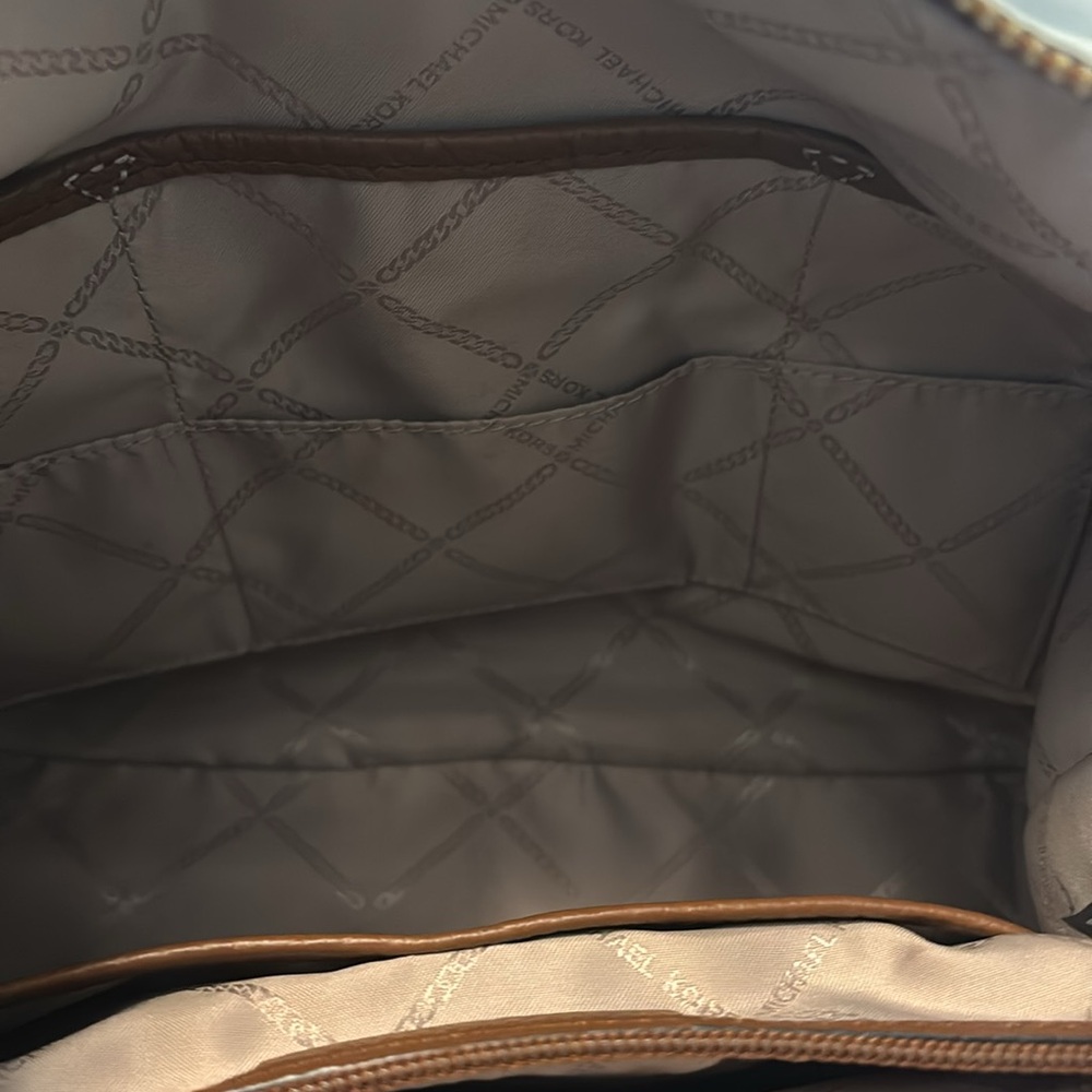 MICHAEL Michael Kors pebbled Leather Large Hobo Shoulder Bag brown gold accents - Picture 7 of 14